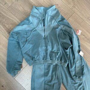 Free People Movement Out of Sight Set